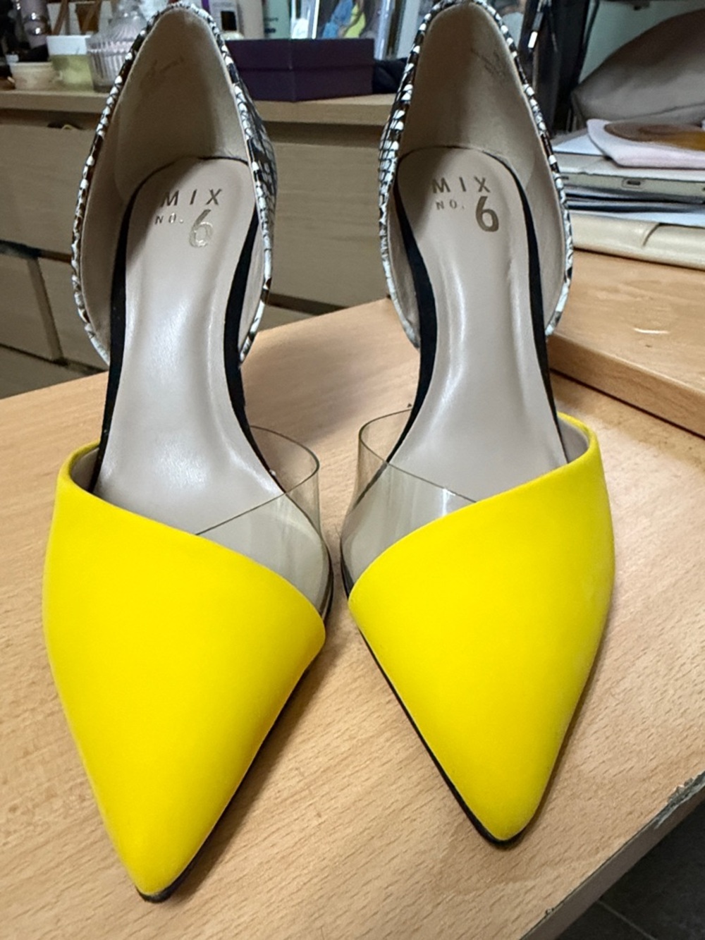 Mix No. 6 Hilani Yellow Snakeskin Pumps – Worn Once 💛